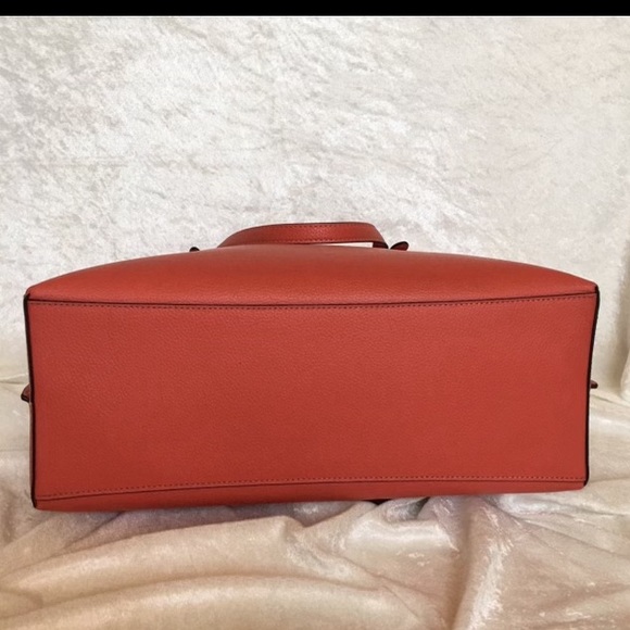 Coach Large Mollie Tote 1671 Tangerine MSRP $378 - Picture 4 of 8